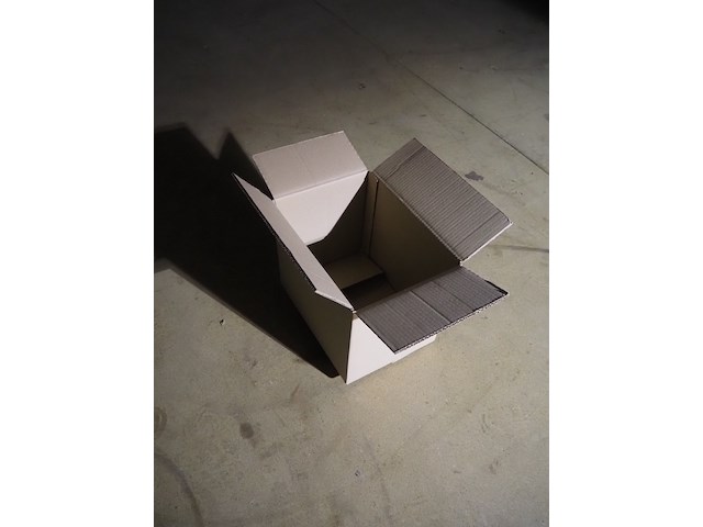 Nn carton boxes - afbeelding 6 van  8