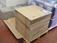 Nn carton boxes - afbeelding 1 van  3