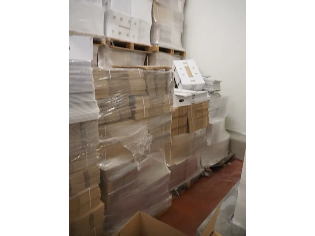 Nn carton boxes - afbeelding 7 van  12