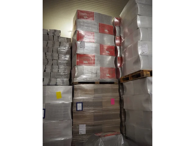 Nn carton boxes - afbeelding 11 van  16