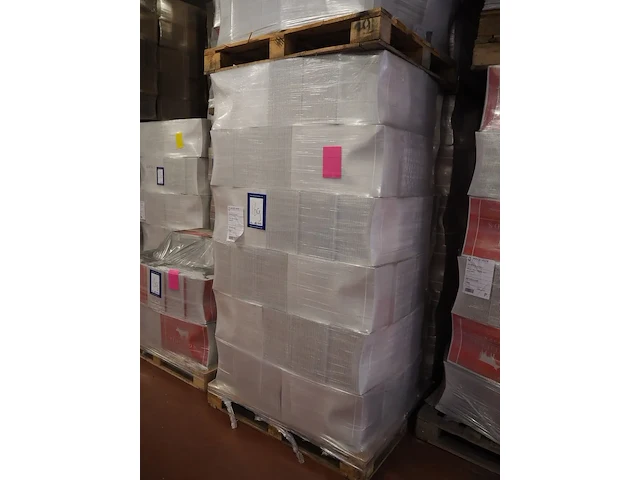 Nn carton boxes - afbeelding 16 van  16