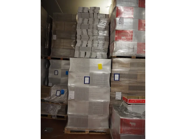 Nn carton boxes - afbeelding 2 van  5