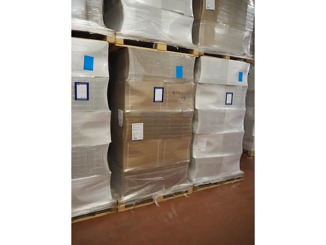 Nn carton boxes - afbeelding 11 van  14