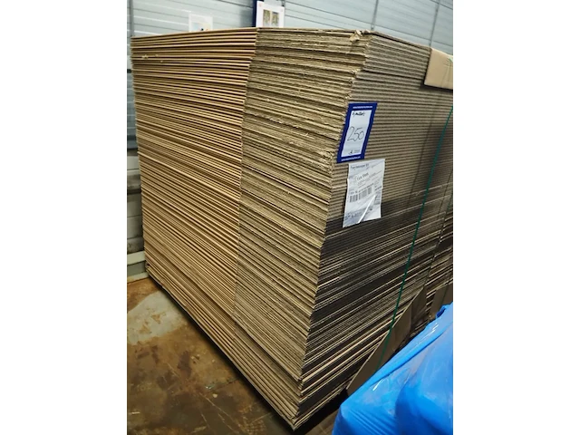 Nn carton boxes - afbeelding 3 van  6