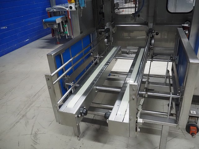 Nn case forming and closing machine - afbeelding 11 van  15