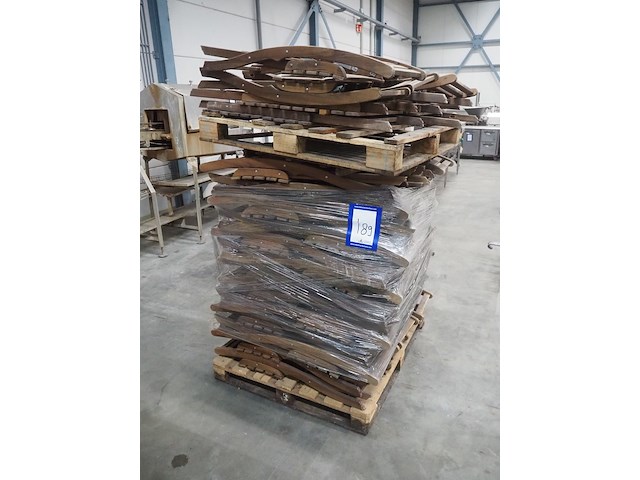 Nn chairs - afbeelding 1 van  6