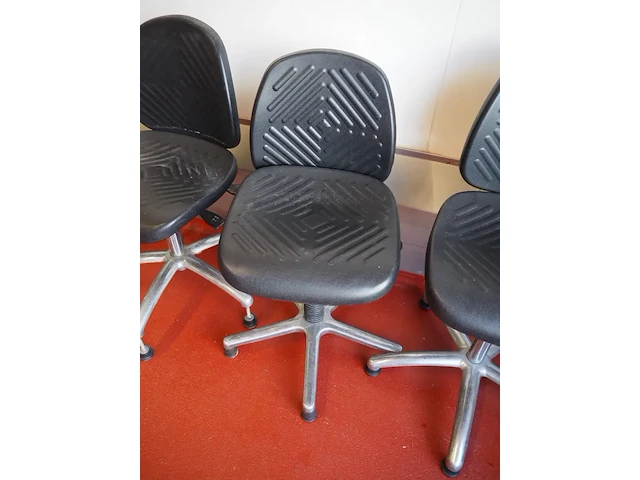 Nn chairs - afbeelding 4 van  8