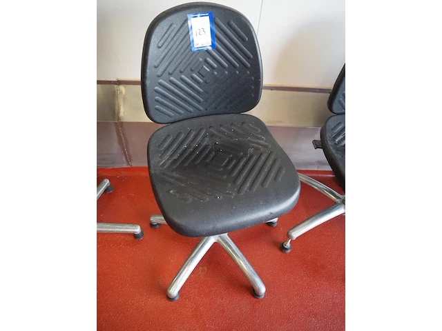 Nn chairs - afbeelding 6 van  8