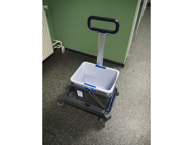 Nn cleaning trolley - afbeelding 2 van  4