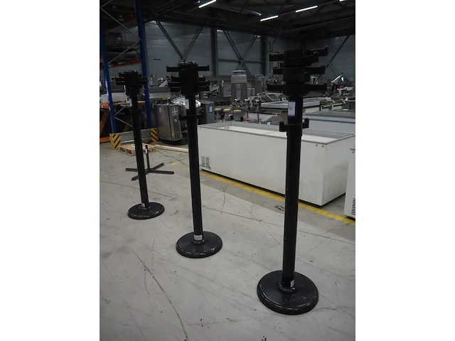 Nn coat hangers - afbeelding 1 van  7