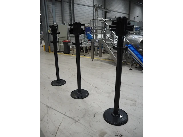 Nn coat hangers - afbeelding 3 van  7