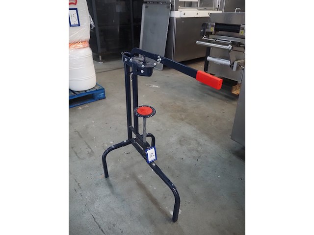 Nn corking device - afbeelding 1 van  9