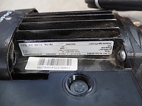 Nn crate with parts - afbeelding 2 van  26