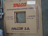 Nn crate with parts - afbeelding 4 van  26