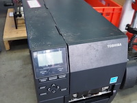 Nn crate with parts - afbeelding 22 van  26