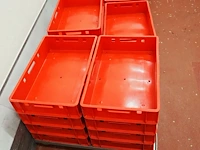 Nn crates on rollies - afbeelding 3 van  4