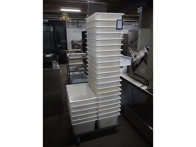 Nn crates - afbeelding 1 van  4