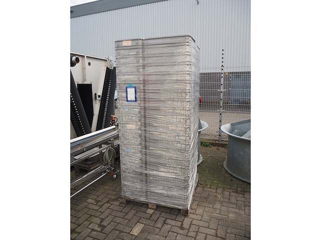 Nn crates - afbeelding 1 van  3