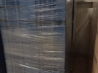 Nn crates. - afbeelding 14 van  14