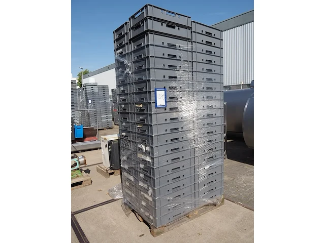 Nn crates - afbeelding 1 van  5