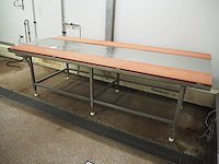 Nn deboning table - afbeelding 1 van  5