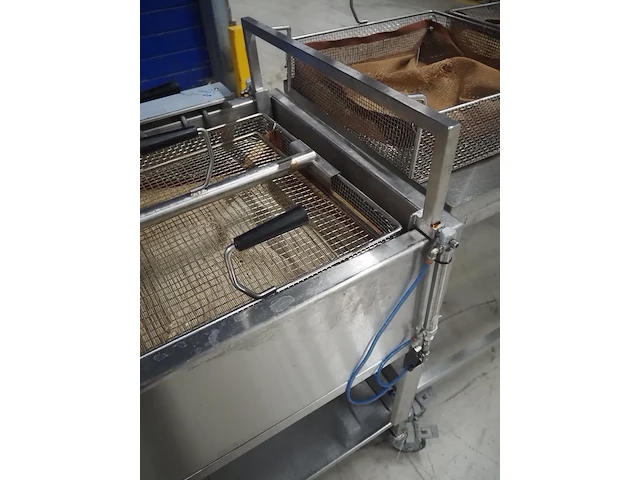Nn deep fryer - afbeelding 18 van  31