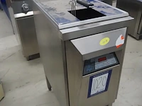 Nn deep fryer
