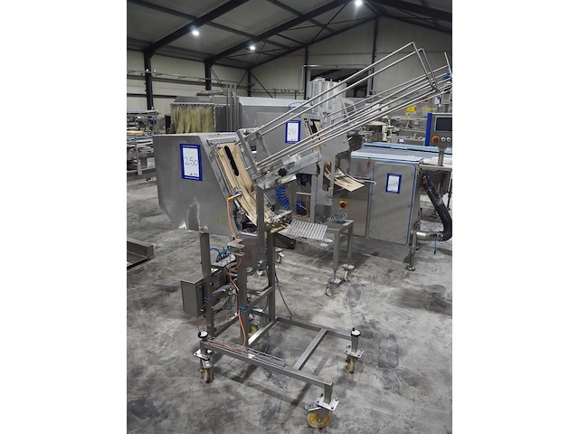 Nn denester - afbeelding 1 van  8