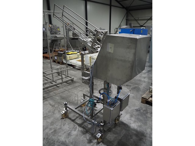 Nn denester - afbeelding 3 van  8