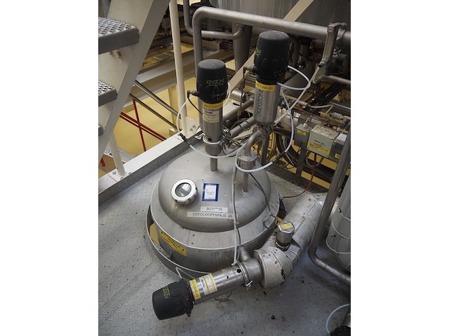 Nn discharge tank - afbeelding 1 van  8