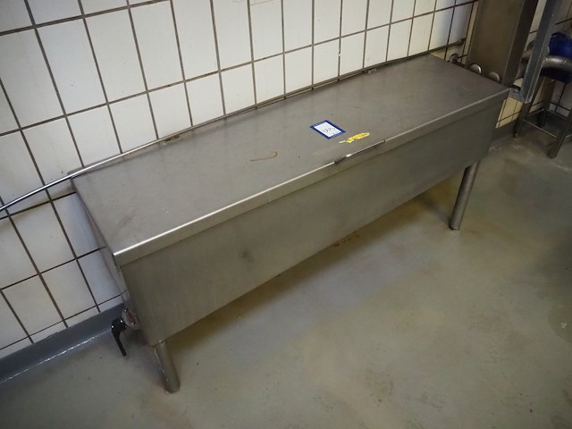 Nn disinfection tub - afbeelding 1 van  4