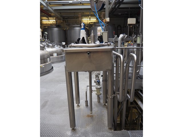 Nn disinfection tub - afbeelding 3 van  3