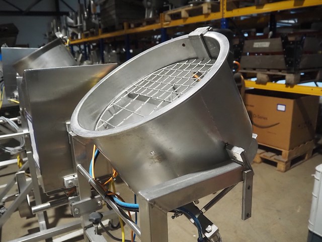 Nn egg cutter - afbeelding 5 van  8