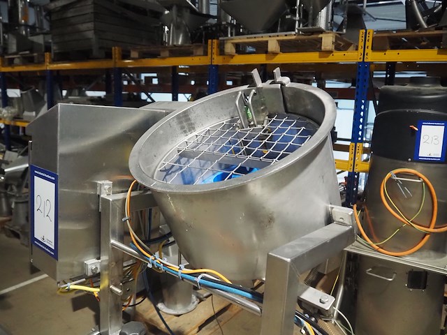 Nn egg cutter - afbeelding 5 van  8