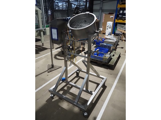 Nn egg cutter - afbeelding 1 van  11