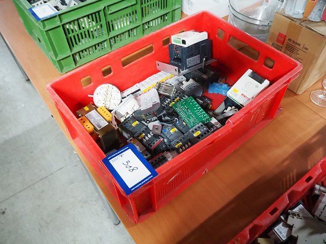 Nn electric parts - afbeelding 1 van  3