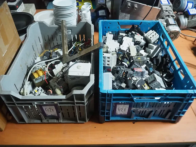 Nn electric parts - afbeelding 1 van  2