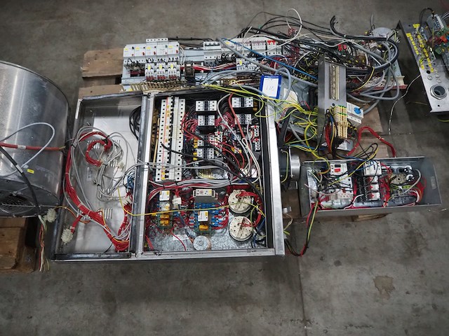 Nn electrical parts - afbeelding 2 van  3