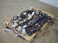 Nn electrical parts - afbeelding 1 van  5