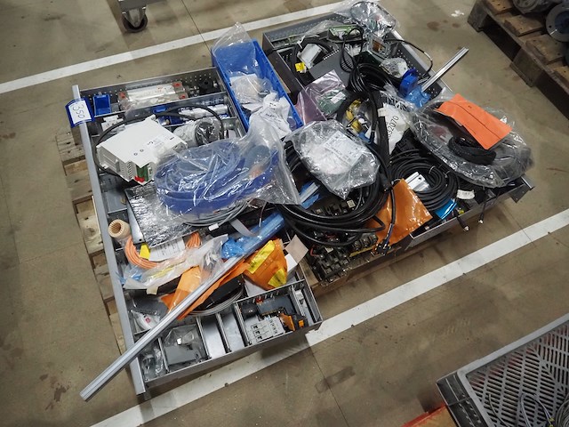 Nn electrical parts - afbeelding 2 van  8