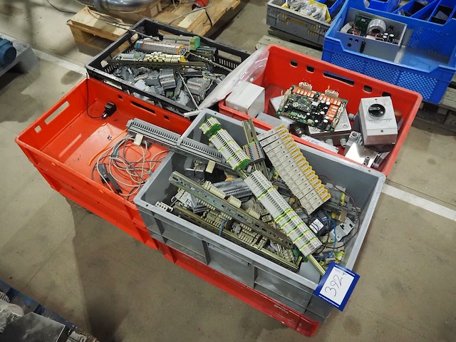 Nn electrical parts - afbeelding 1 van  11