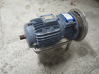 Nn electro motor - afbeelding 1 van  6