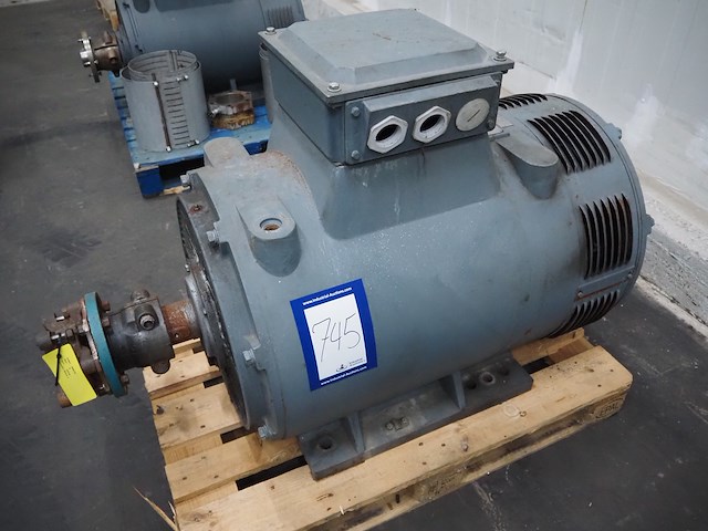 Nn electromotor - afbeelding 1 van  8
