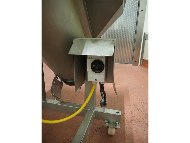 Nn elevating screw - afbeelding 9 van  9