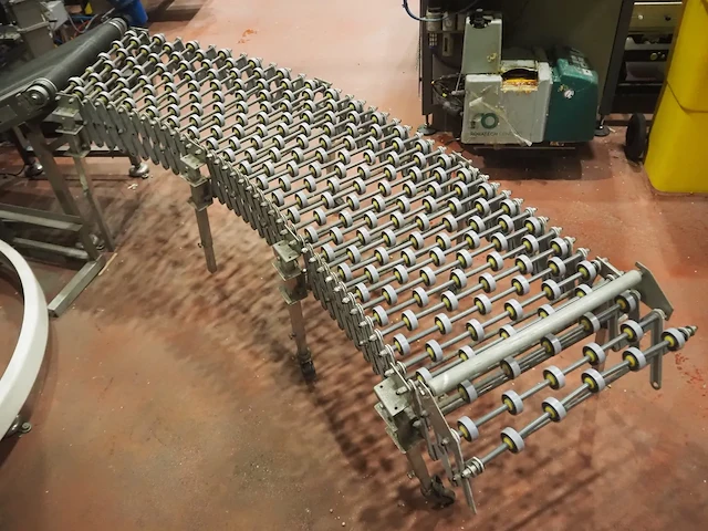 Nn extendable roller conveyor - afbeelding 3 van  5