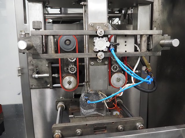 Nn fill-, form,- and seal machine - afbeelding 16 van  17