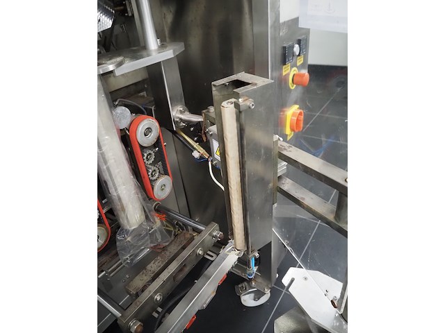 Nn fill-, form,- and seal machine - afbeelding 17 van  17