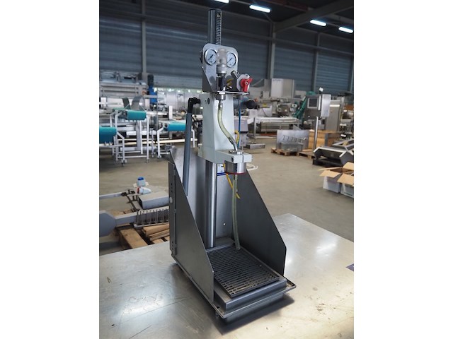Nn filling machine - afbeelding 1 van  8