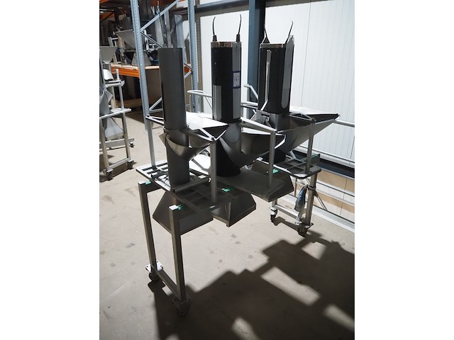 Nn filling pipes - afbeelding 1 van  11