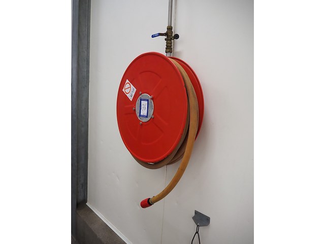 Nn fire hose - afbeelding 2 van  5